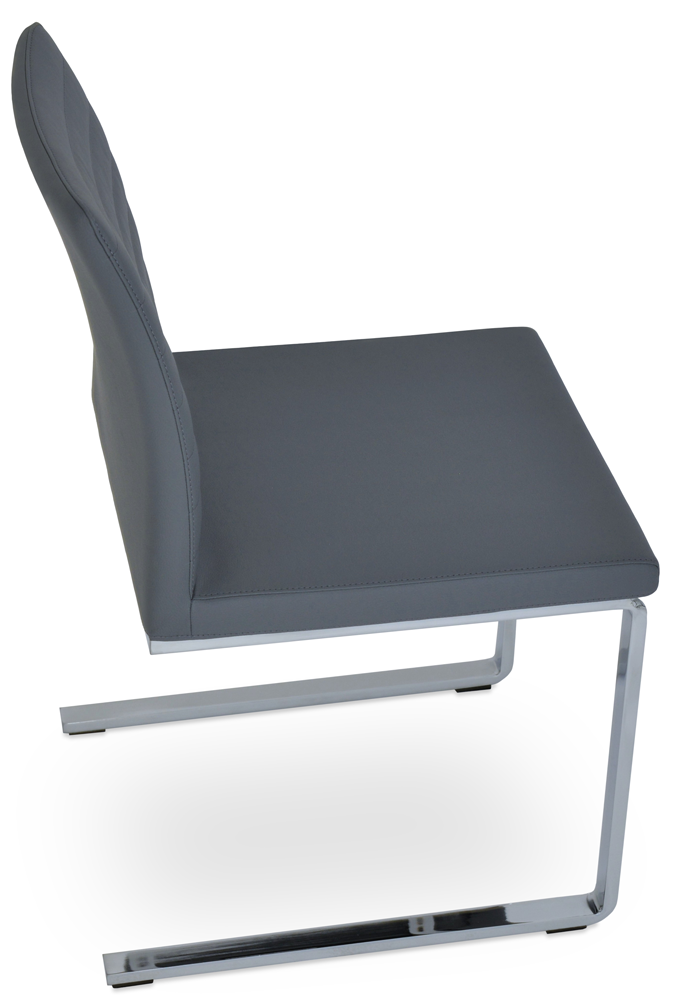 Zeyno Flat Chair Harmony Modern USA