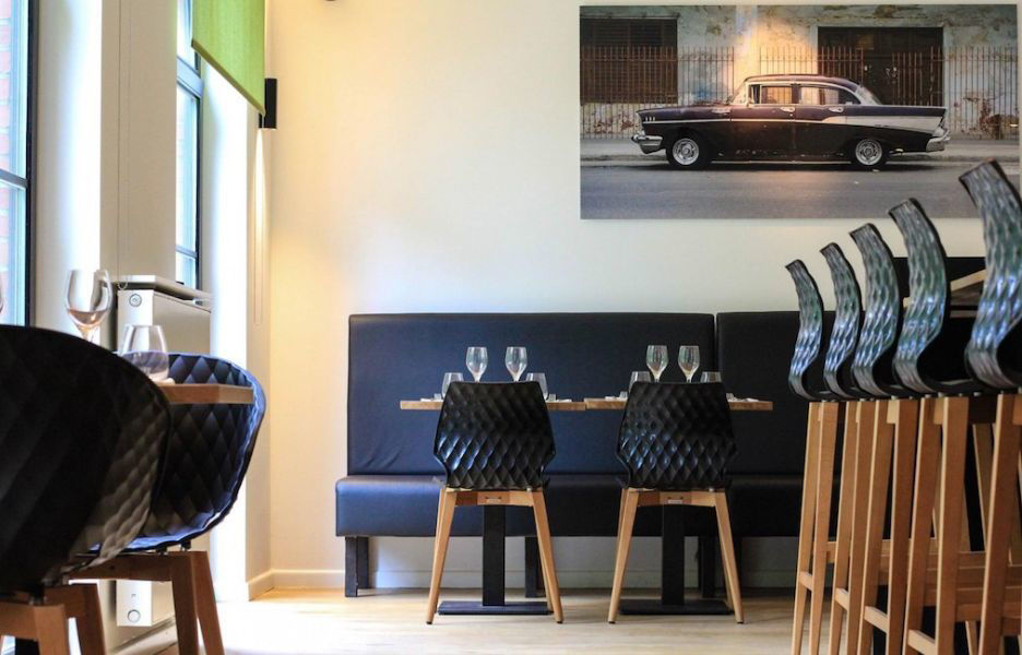 How To Furnish a Cafe With Modern Furniture